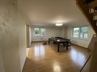 Montaż tapet, malowanie mieszkań, szpachlowanie ścian Decor Sebastian Stępień